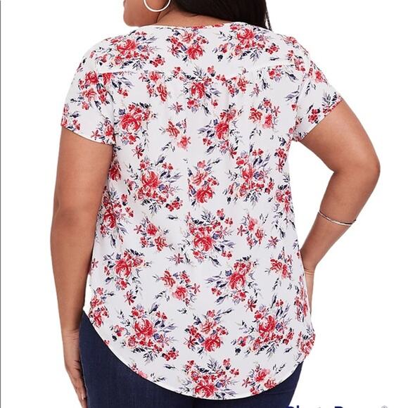 Torrid Womens Blouse Sz‎ 2 2X 18 20 White Floral Georgette Keyhole Chiffon Roses - Picture 2 of 7